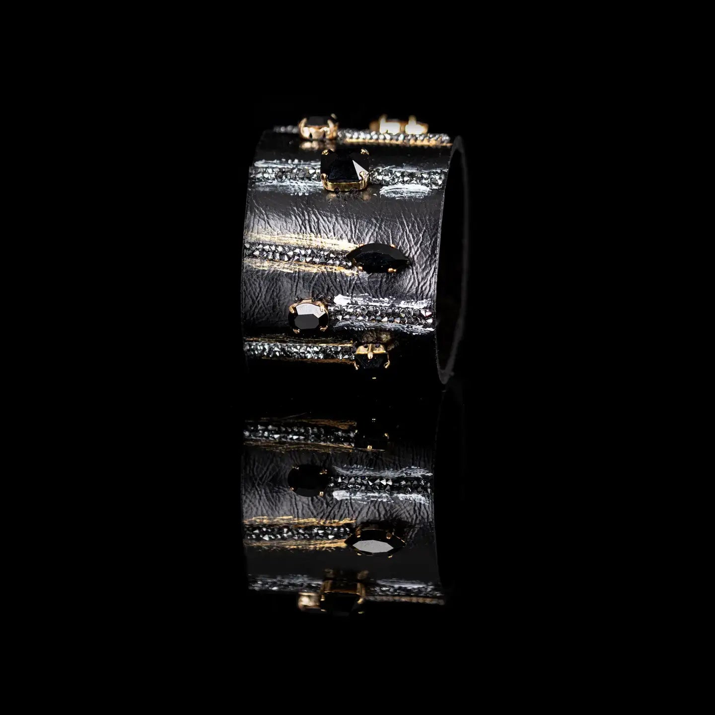 Obsidian Rebel Gold-Stroke Leather Cuff